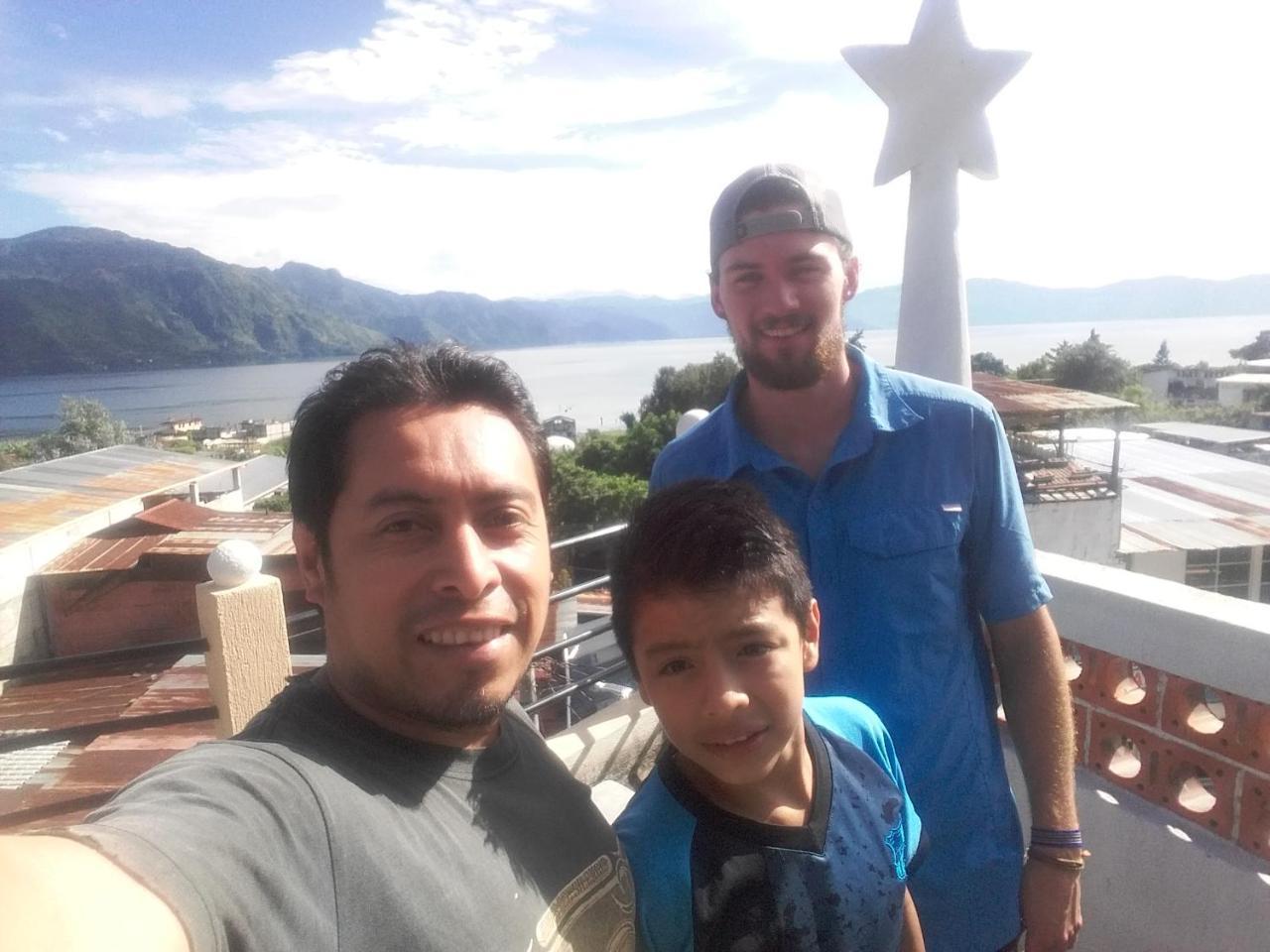 Hotel Don Chema San Pedro La Laguna Exterior foto